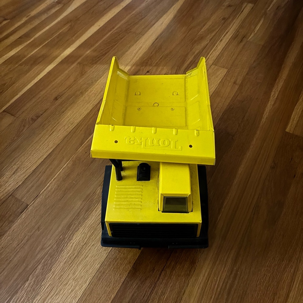 Tonka Yellow Dump Truck